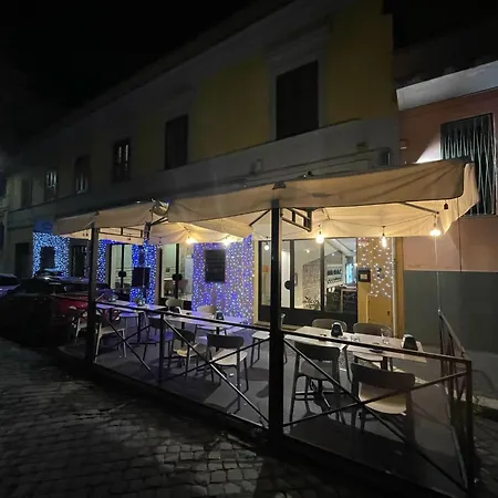 San Lorenzo Two بيت ضيافة روما